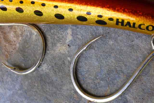 I press down the barbs of the single hooks for safety and catch and release purposes. It also gives better penetration of the hooks, resulting in more secure hook ups.